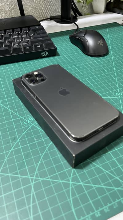 Apple iPhone 12 Pro