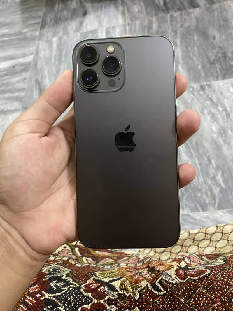 Apple iPhone 13 Pro Max 3