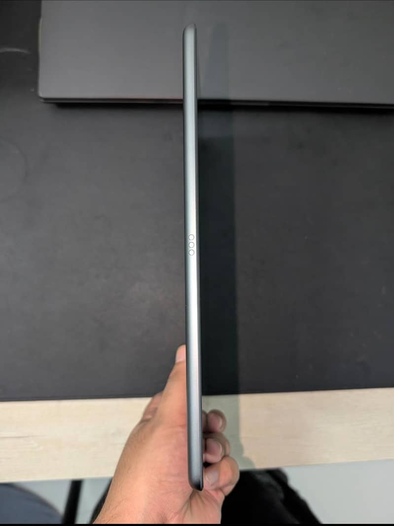Ipad 8 generation 128gb 3