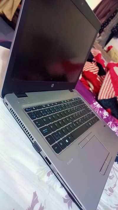 HP EliteBook 840 G3 + Original HP charger