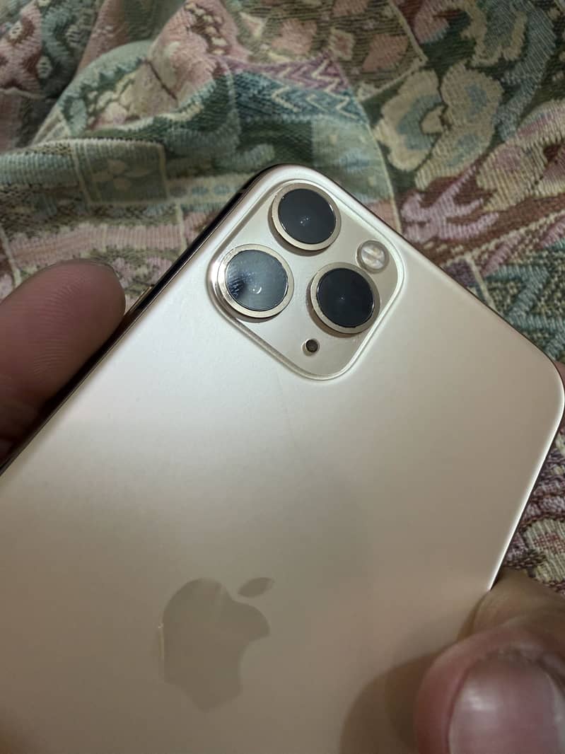 Apple iPhone 11 Pro 5