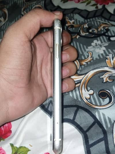 iPhone 11 PTA approved exchange possible