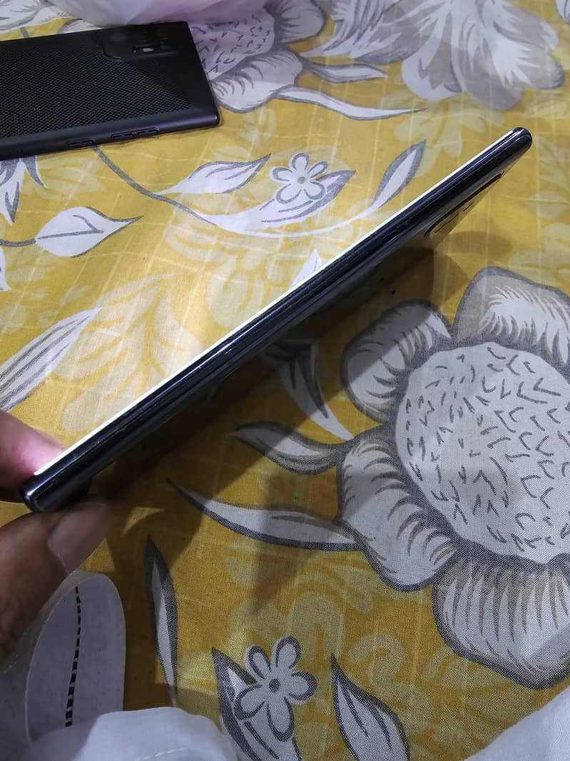 Galaxy Note 10+ 6
