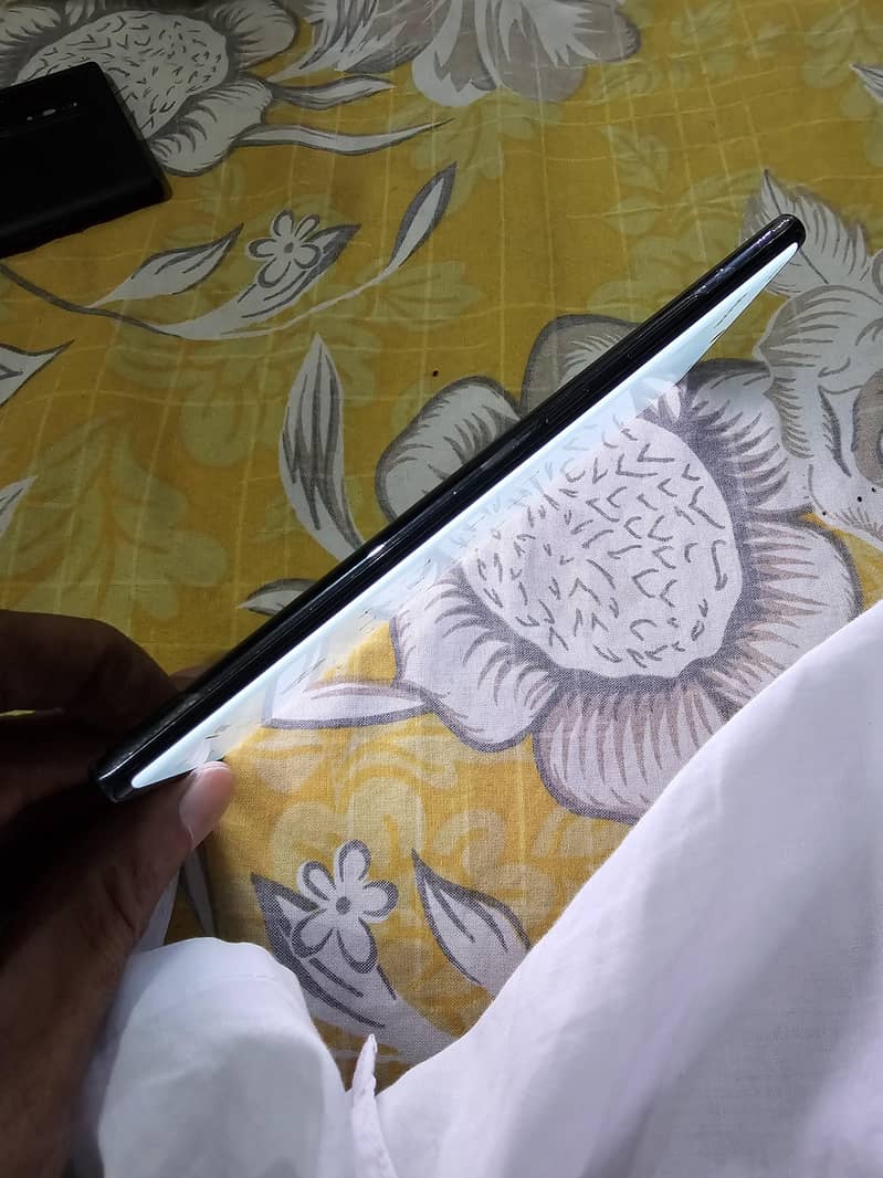 Galaxy Note 10+ 7