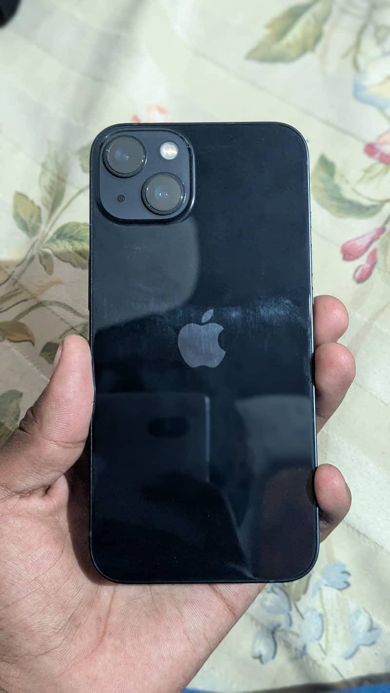 Apple iPhone 13 1