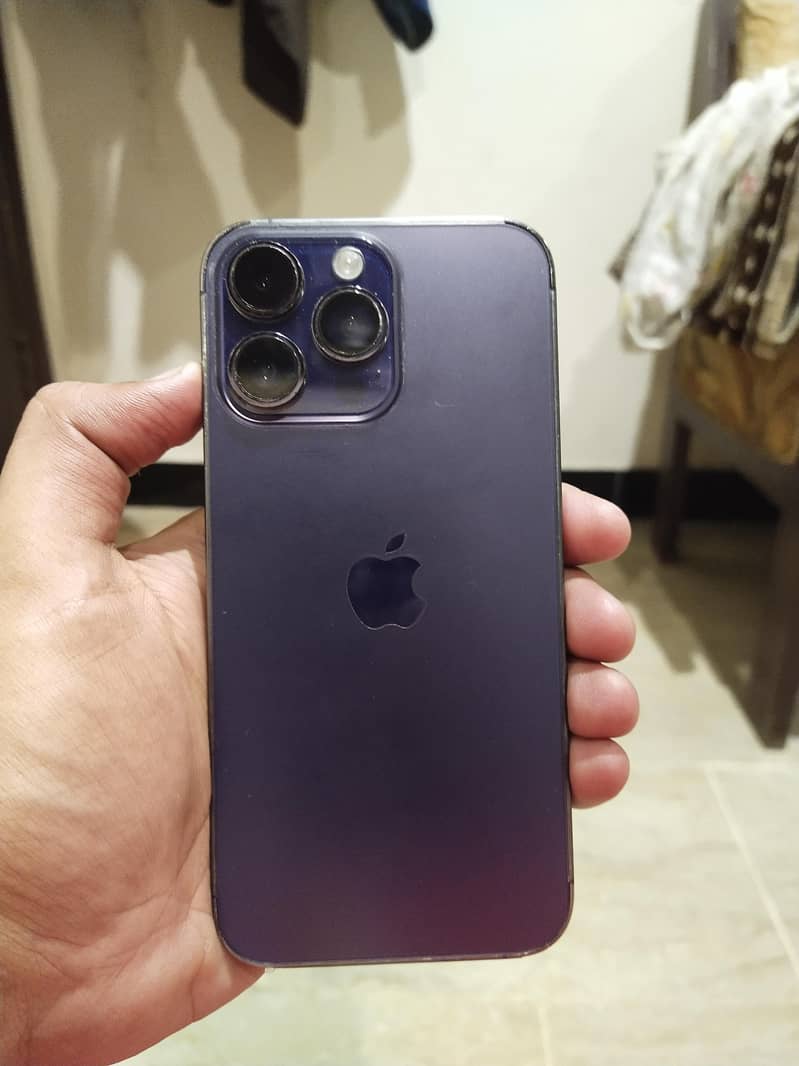 Apple iPhone 14 Pro Max 0