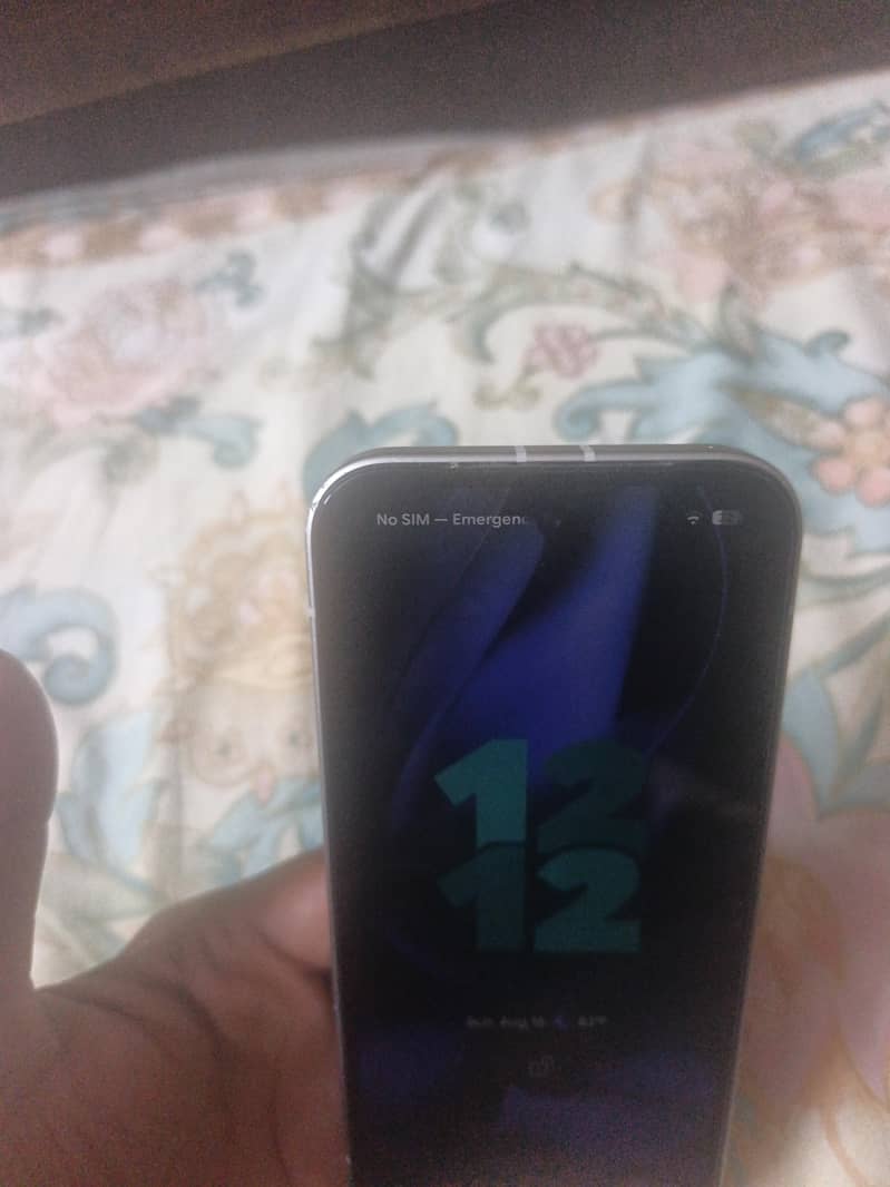 Google Pixel 9A 4