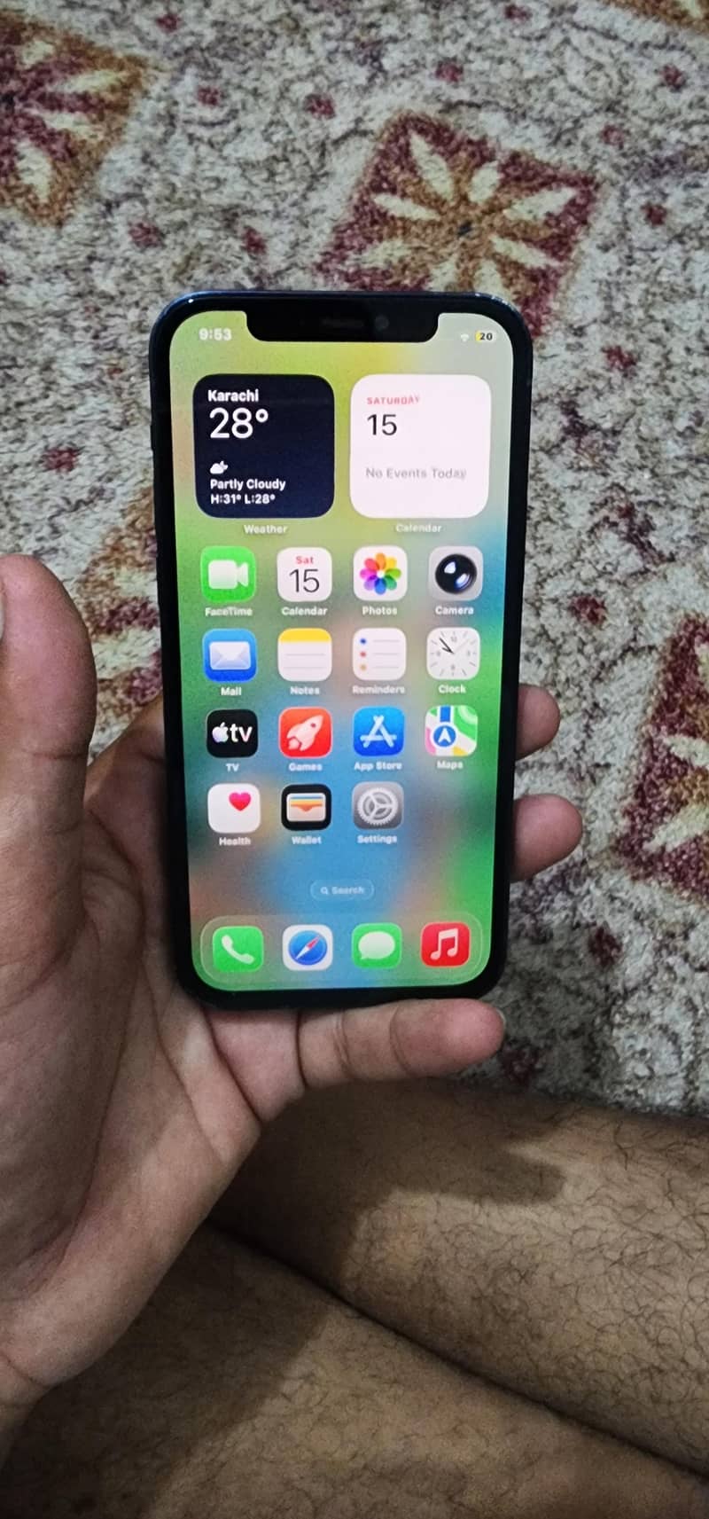 Apple iPhone 12 1