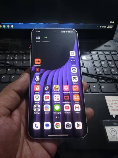 XIAOMI 15 16GB RAM + 1TB STORAGE  4 Months SIM Time Available 10/10