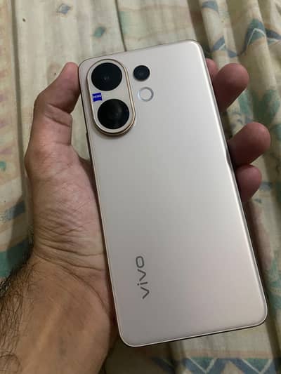 Vivo V60
