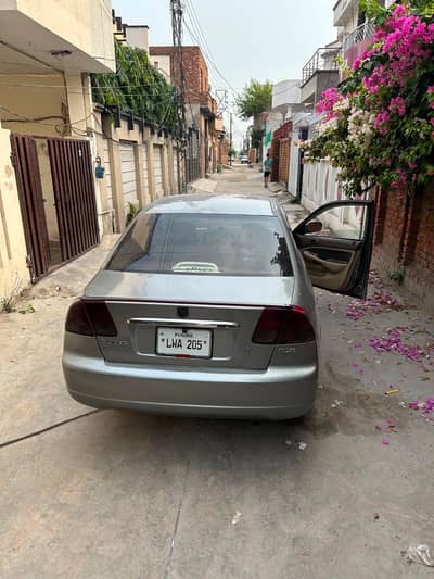 Honda Civic EXi 2005