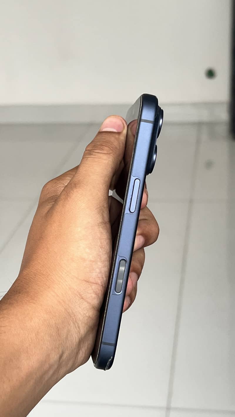 Apple iPhone 17 Pro 3