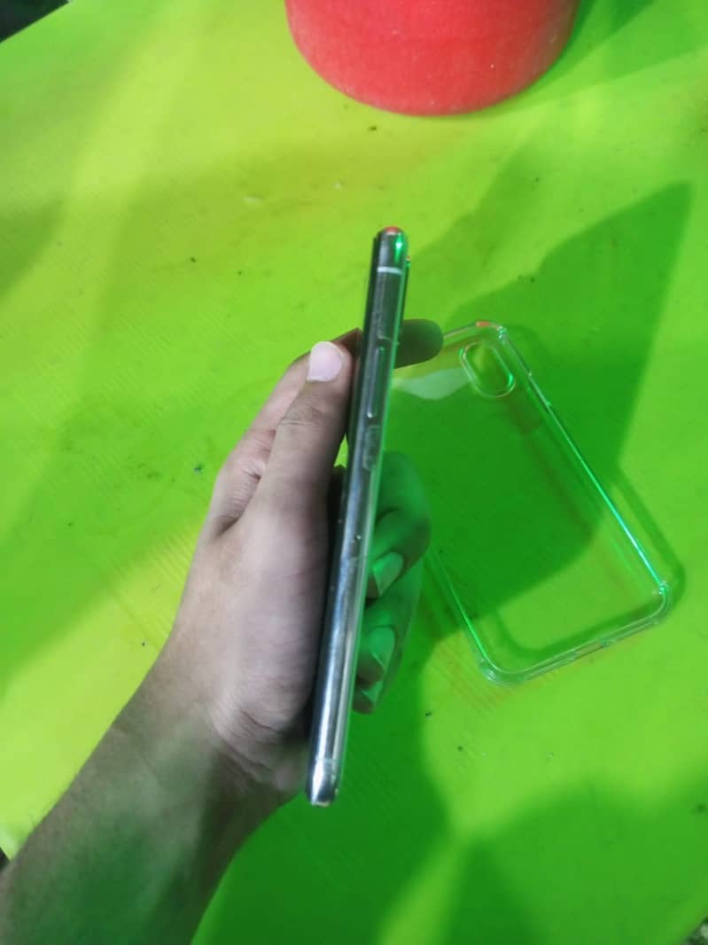 Apple iPhone X 2