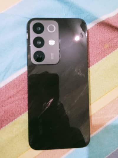 realme c85