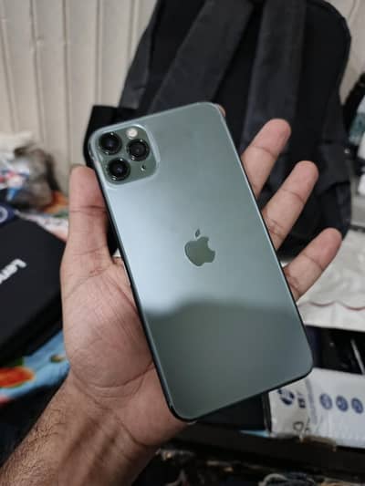 iPhone 11 Pro max 256 dual approved