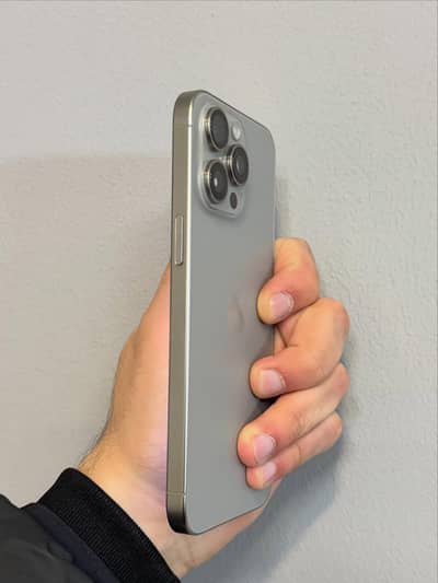 Apple iPhone 15 Pro Max