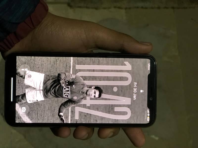 Apple iPhone 11 Pro 1