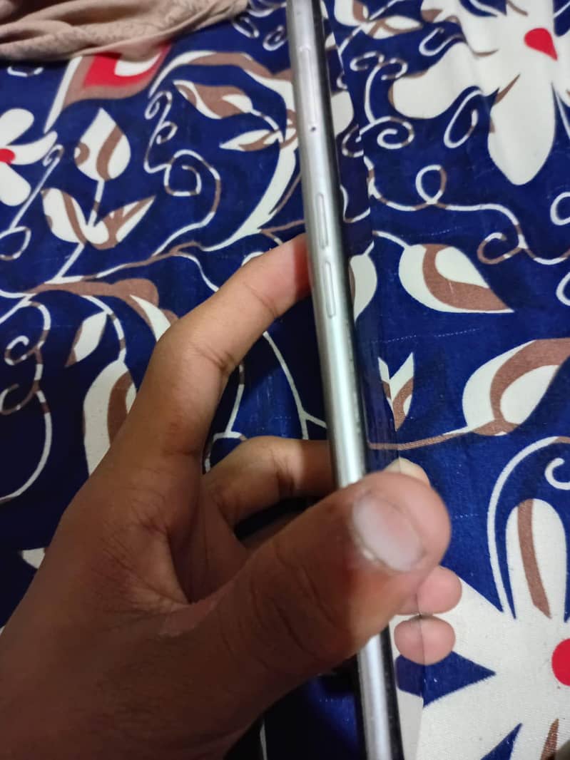 OPPO A16 1