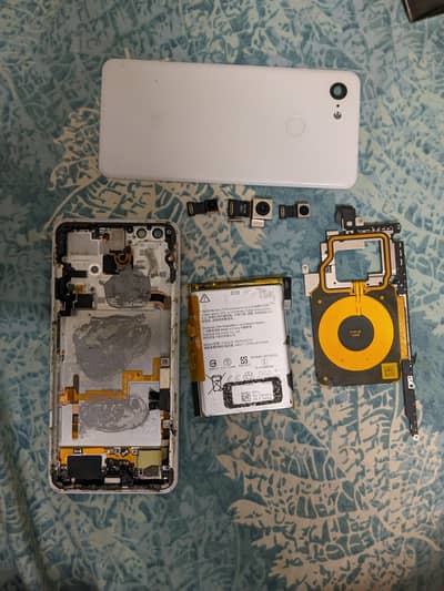 Google Pixel 3 parts available