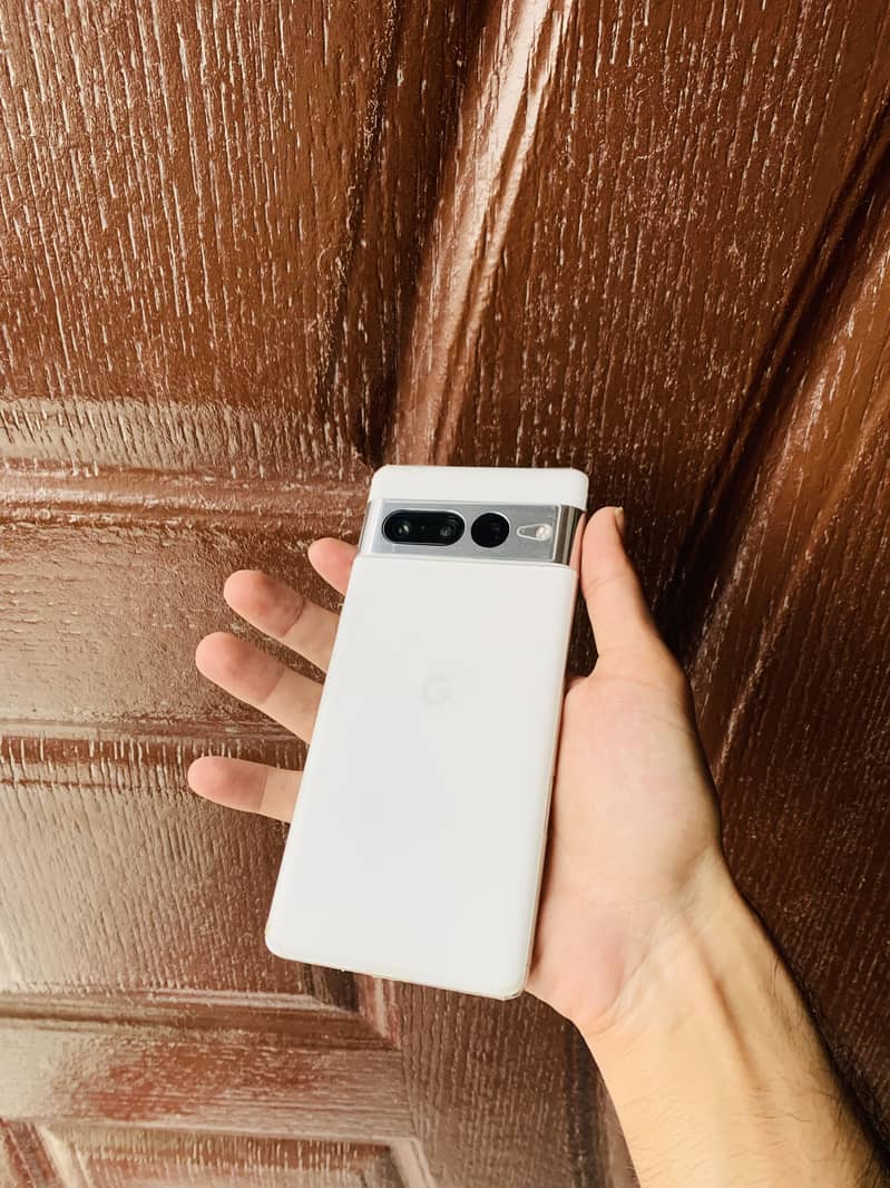 Google Pixel 7 Pro 2