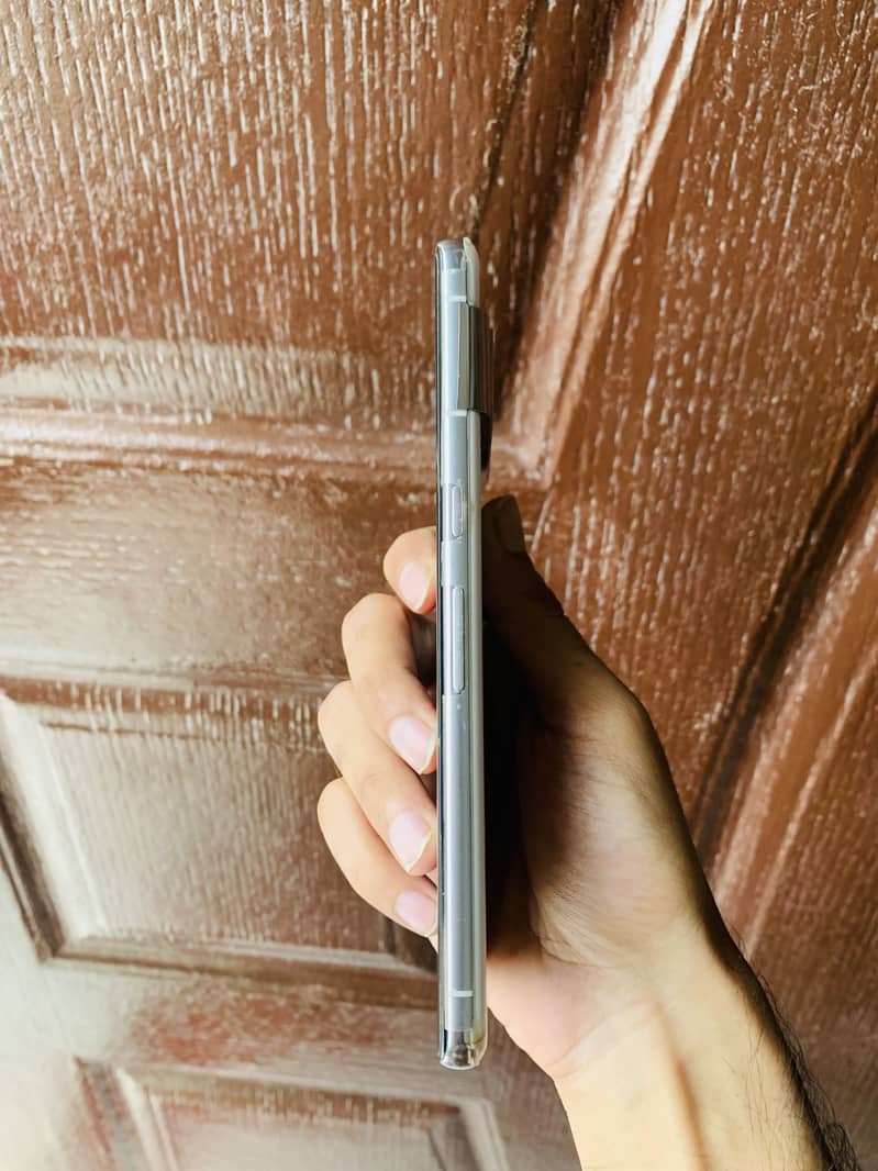 Google Pixel 7 Pro 4