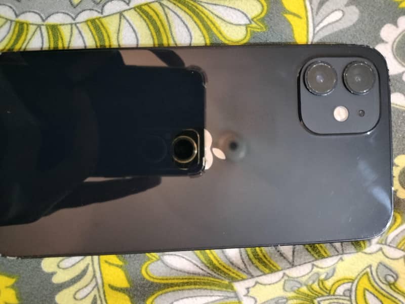 Apple iPhone 12 0