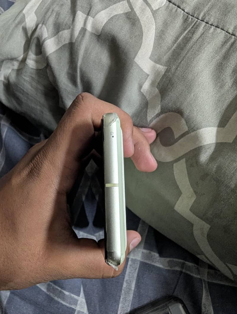 Google Pixel 7 3