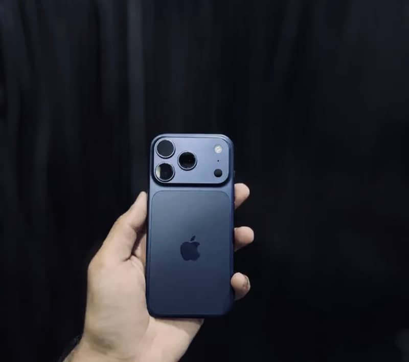 Apple iPhone 17 Pro 1