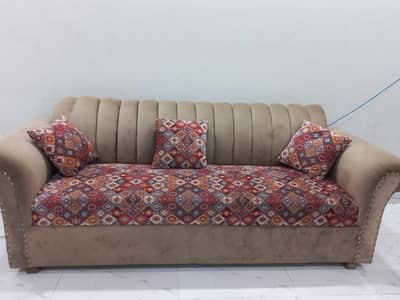 3-2-1 Sofa Set – Excellent Condition, Best Price!