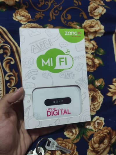 zong 4G internet device new condition urgent sale