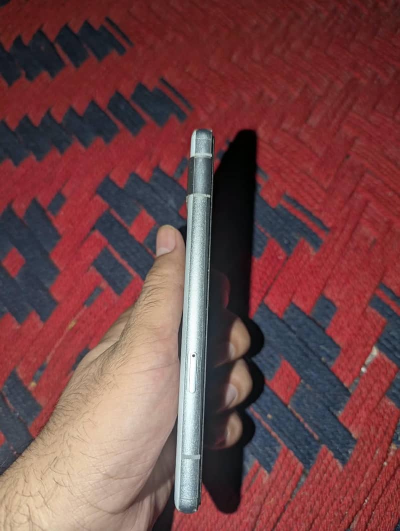 Google Pixel 7a 1