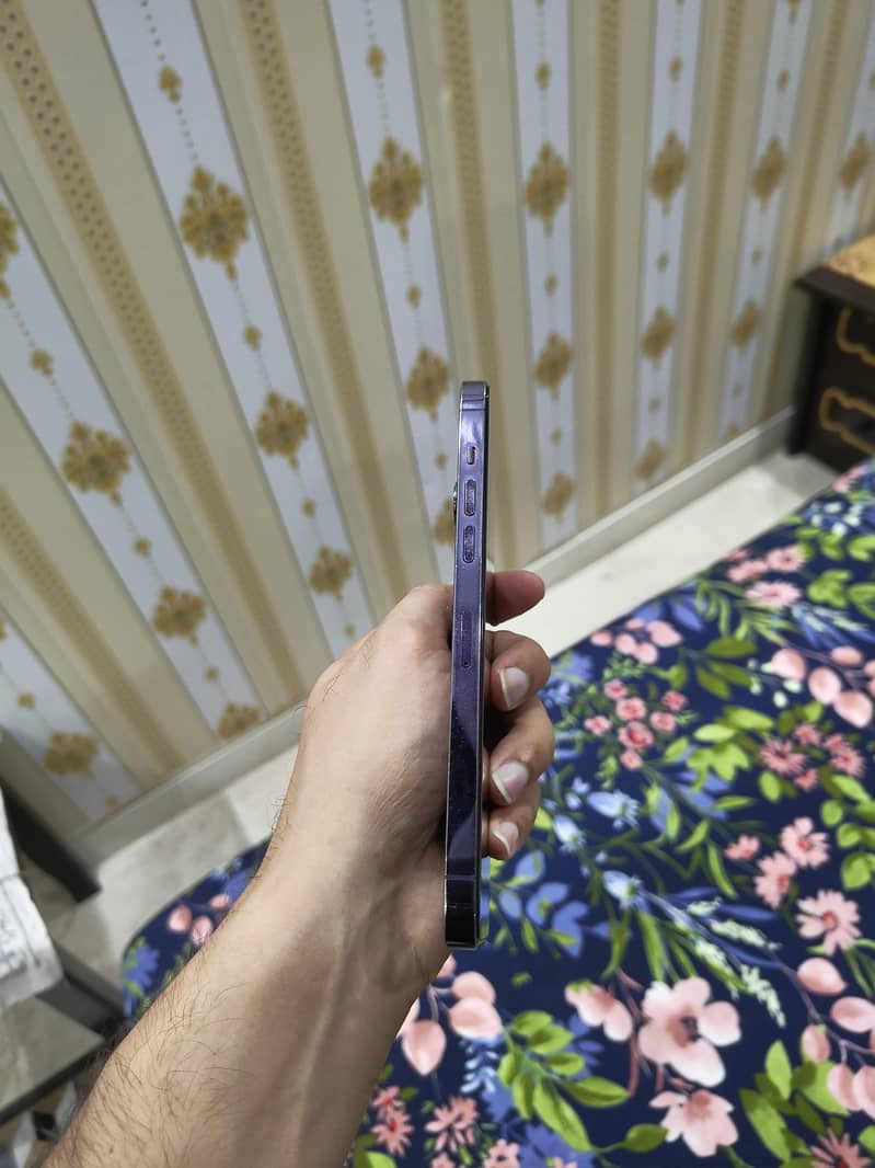 iphone 14 pro max 3