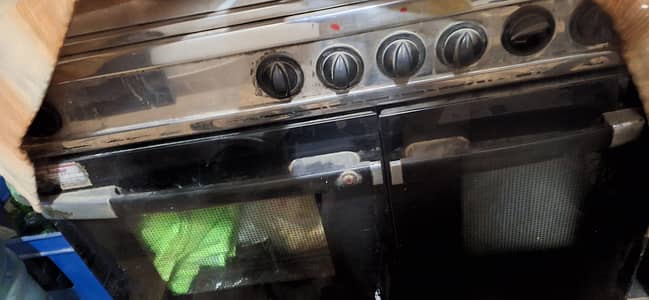 Cooking Range 5stove urgent sell