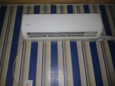 Gree 1.5 Non Inverter Air Conditioner (18K BTU amazing Cool)