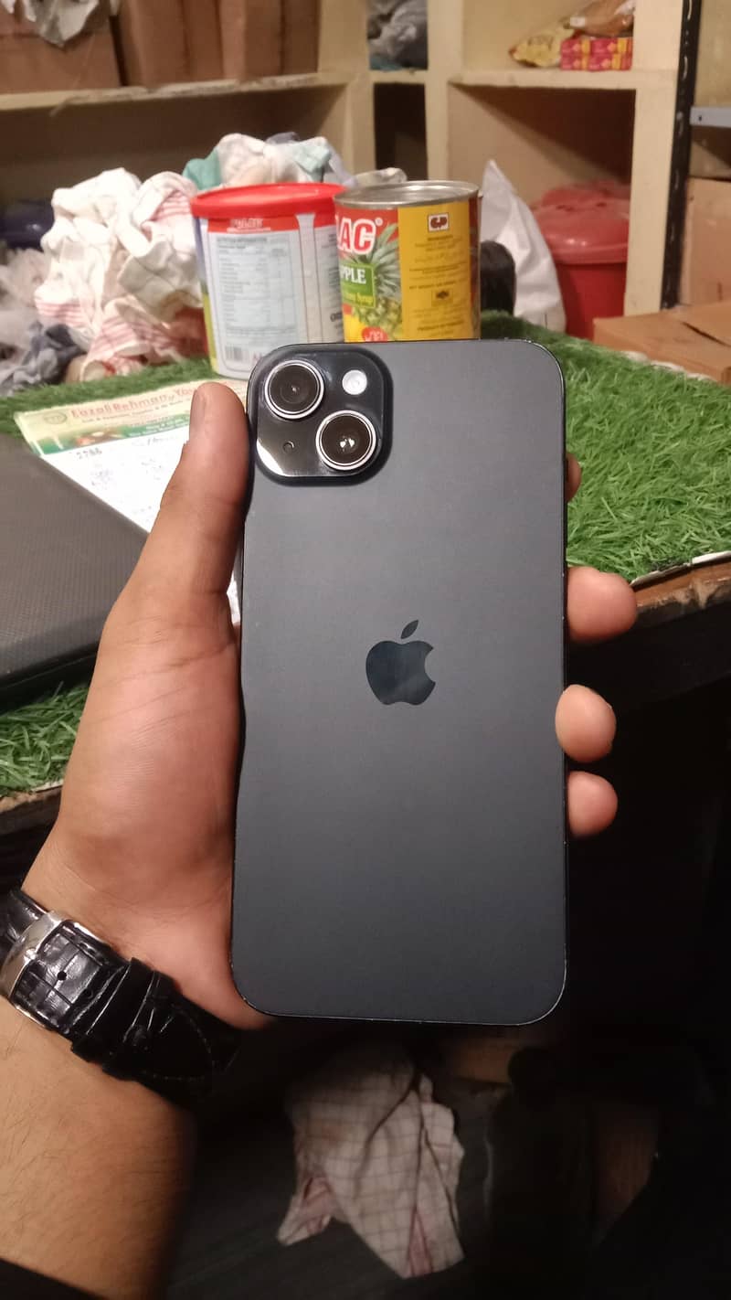 Apple iPhone 15 plus 6