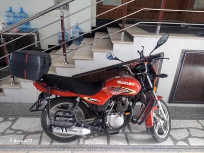 Suzuki GD110 s with tail box