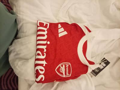 fully new 10/10 original Adidas arsenal 26/27 shirt