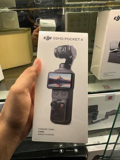 DJI OSMO POCKET 4 with DJI MIC MINI 2