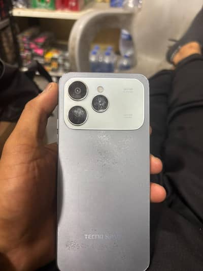 Tecno spark 40