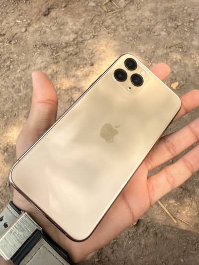 iPhone 11 Pro 64GB Gold | Factory Unlocked | Excellent Condition