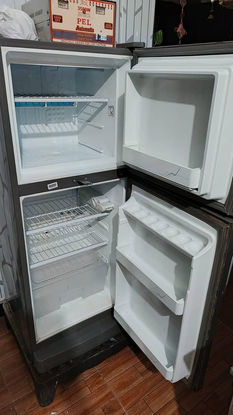Dawlance New Condition 2