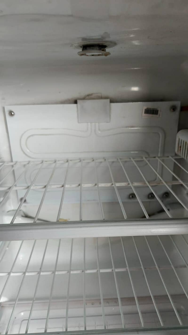 Dawlance New Condition 4