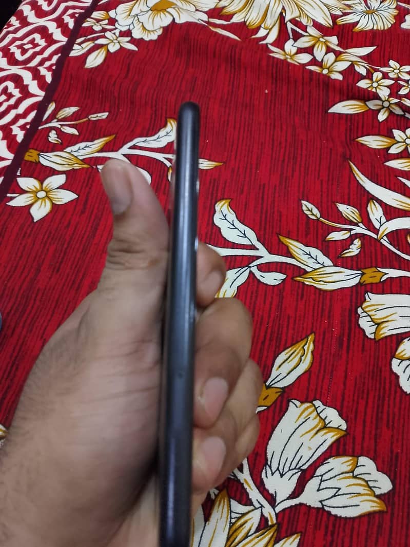 Google Pixel 5 pta 4