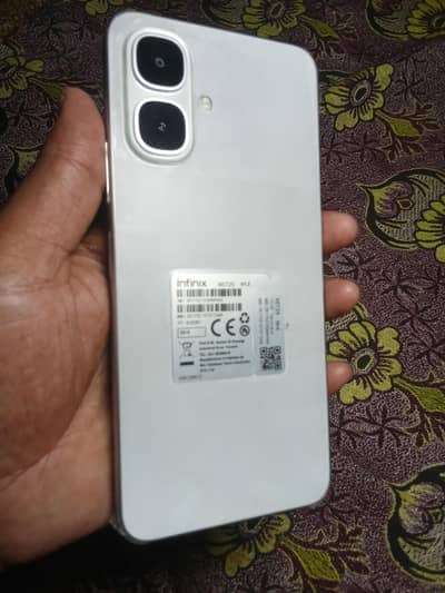 Infinix Smart 10 4+64 with box