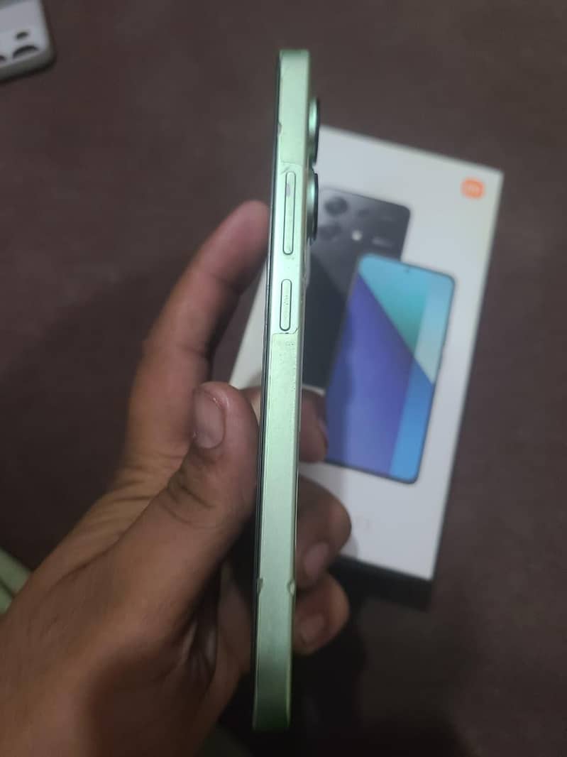 Xiaomi Redmi Note 13 4