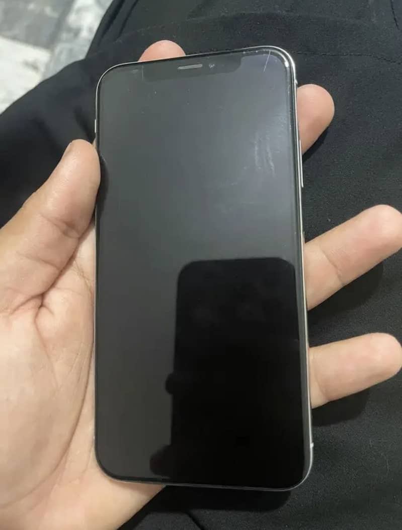iphone xs 2