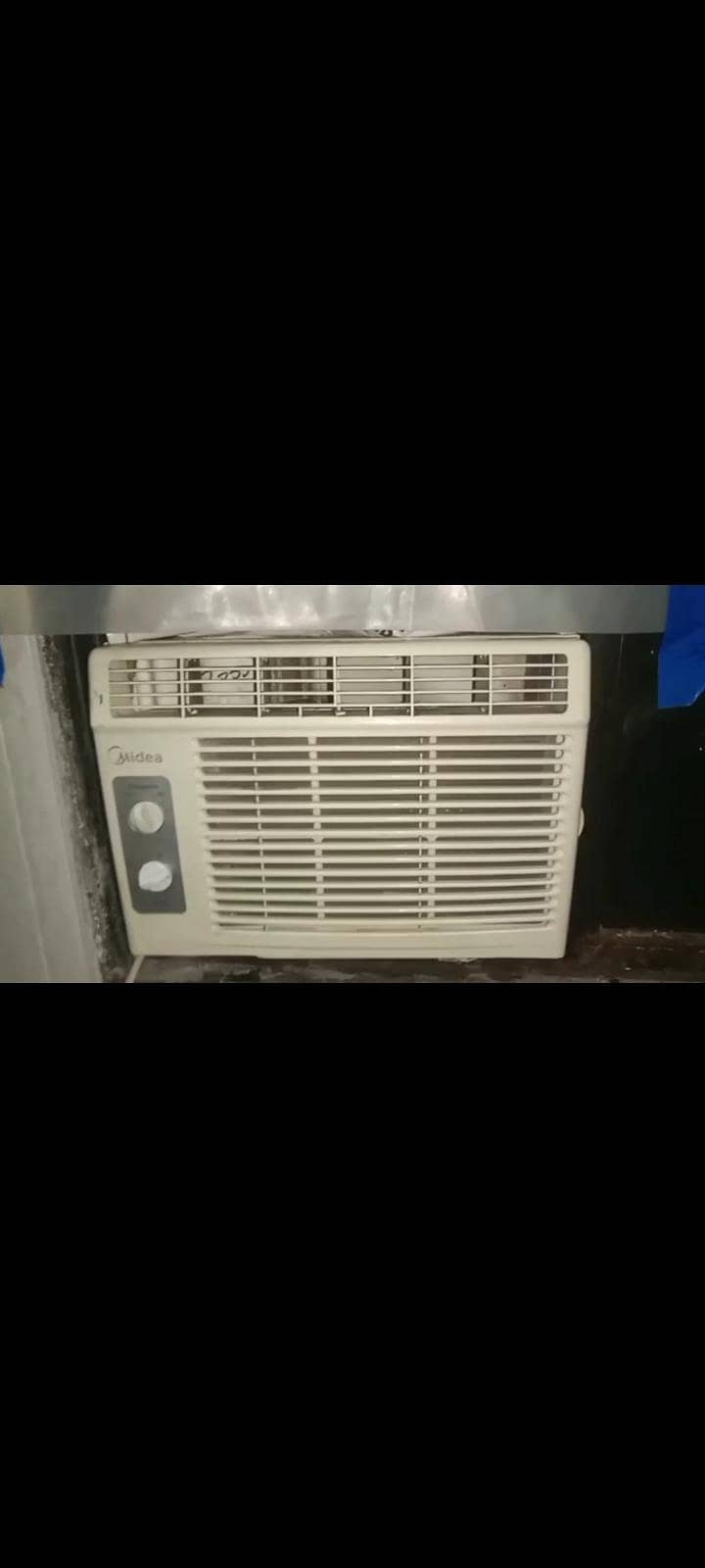 Window AC 1