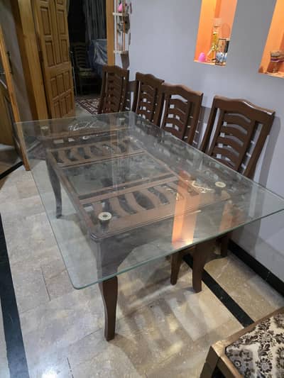 6 Seater Wooden Dinning Table