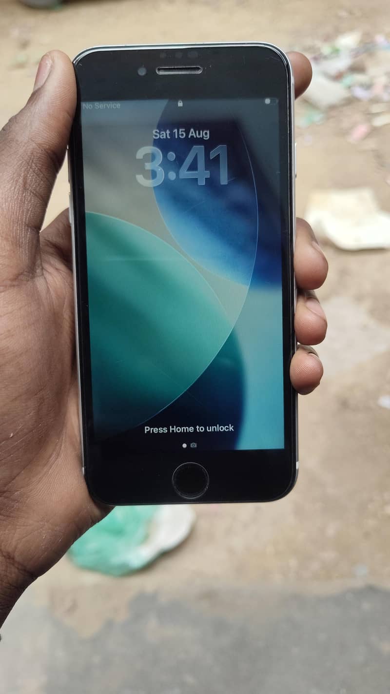 iPhone se2 2