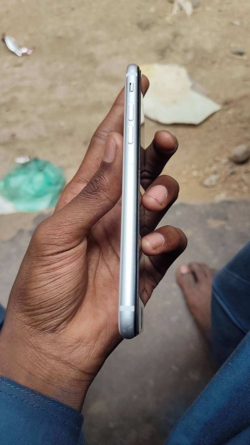 iPhone se2 7